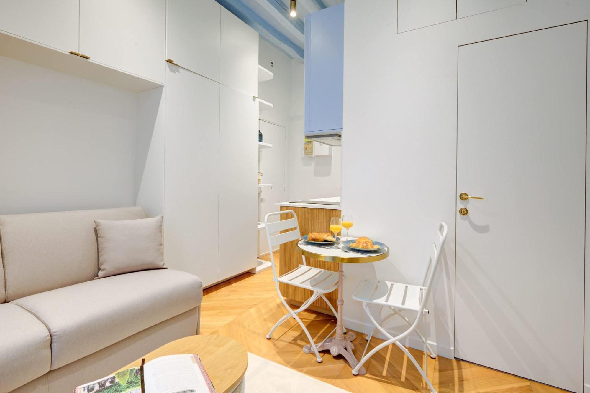 Bnbnova - Le Marais & Notre-dame Apartment *