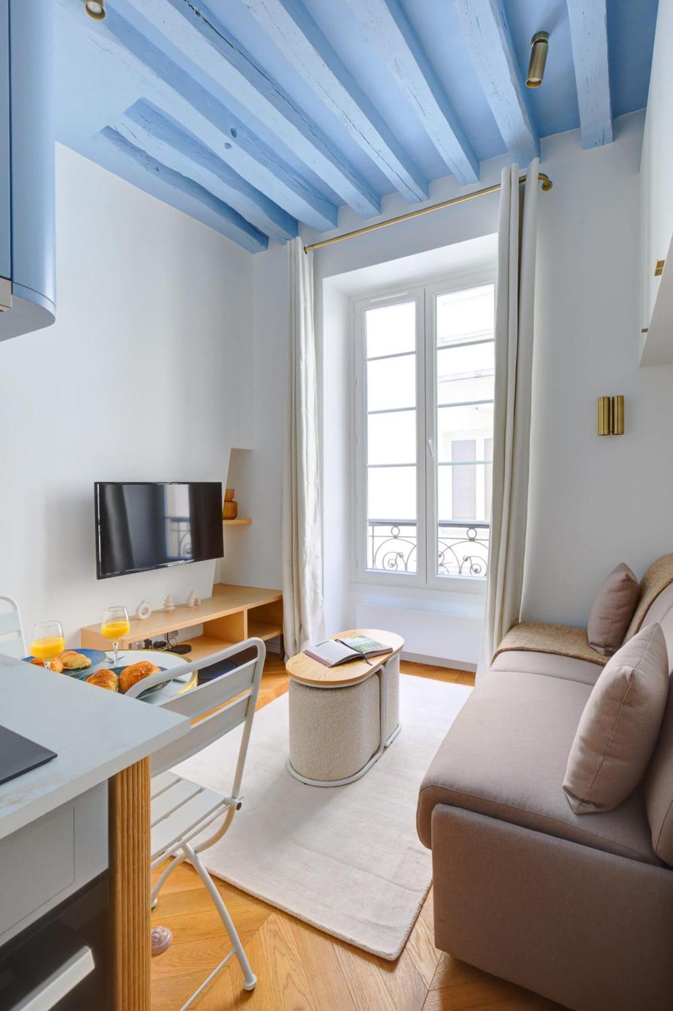 Bnbnova - Le Marais & Notre-dame Apartment *